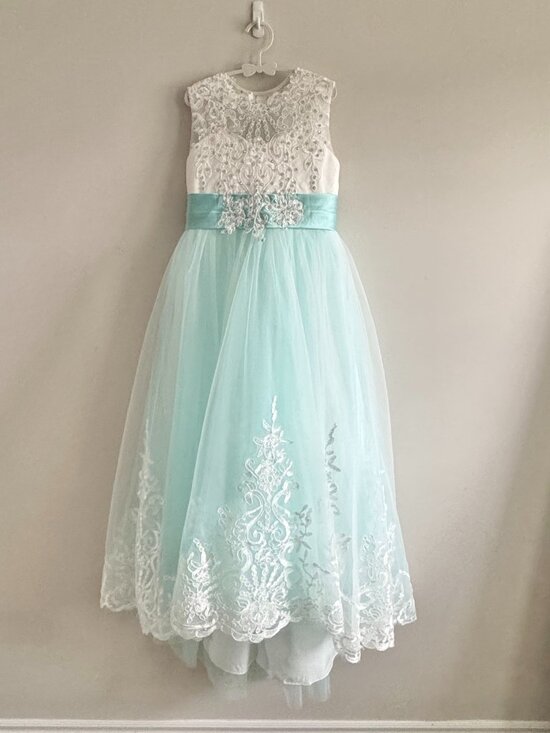6T NWOT Mint Green and White Lace Applique Princess Style Christmas Dress - Picture 3 of 16